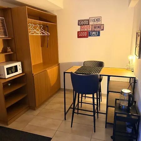 Апартаменты Au Centre De Martigny-bourg Et Au Calme Martigny